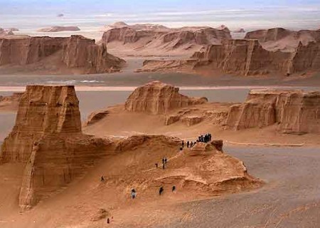 Collines de sable du désert de Shahdad
