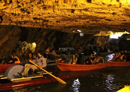 Grotte d'Ali Sadr